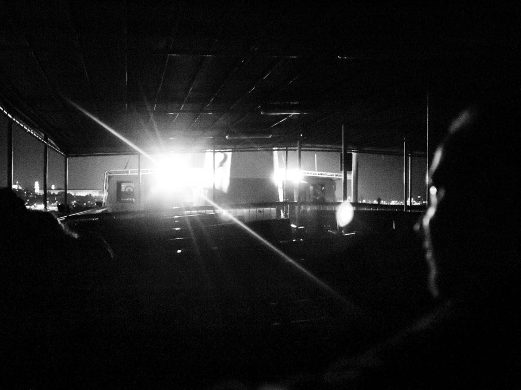 « My Istanbul by Night (Roman Noir) » publié dans le n°66 du magazine turc de photoreportage « İz »