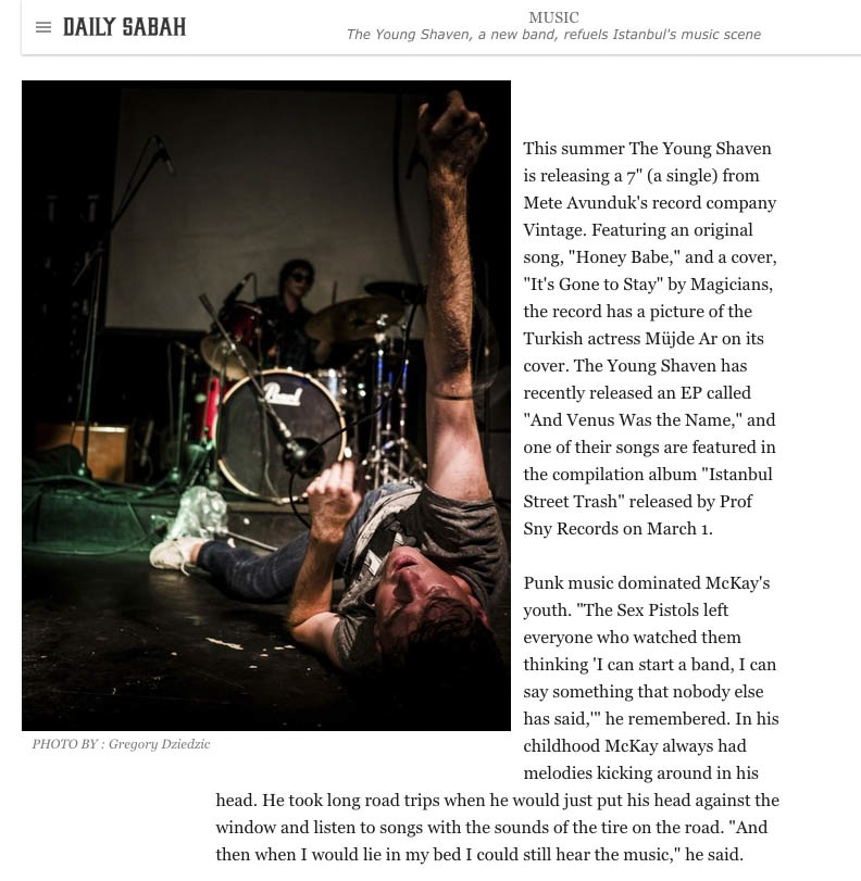 Couverture photo du groupe stanbouliote post-punk "The Young Shaven". Publication sur le quotidien national turc en langue anglaise Daily Sabah,  le 3 mars 2017. © Grégory Dziedzic Photography